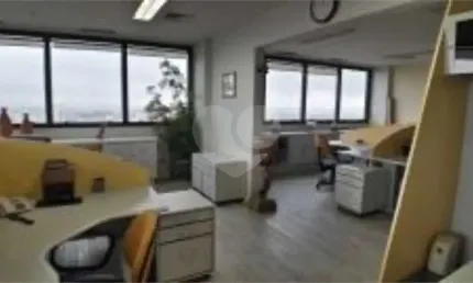 Sala comercial à venda na Avenida Nova Cantareira, Tucuruvi, São Paulo