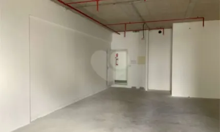 Sala comercial à venda na Avenida Anápolis, Alphaville, Barueri
