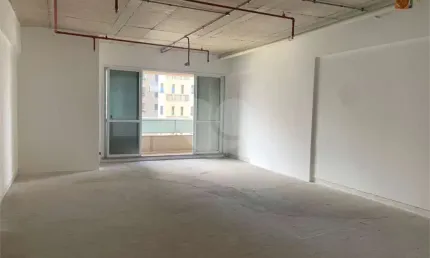 Sala comercial à venda na Avenida Anápolis, Alphaville, Barueri