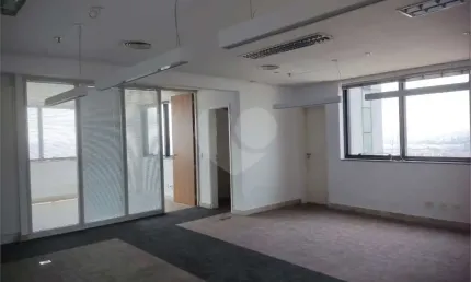 Sala comercial à venda na Rua Conselheiro Saraiva, Santana, São Paulo