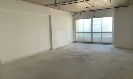 Sala comercial à venda na Avenida Anápolis, Alphaville, Barueri