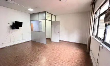 Sala comercial à venda na Rua Fernando de Albuquerque, Bela Vista, São Paulo