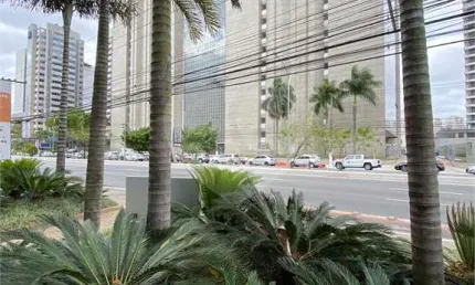 Sala comercial à venda na Avenida Marquês de São Vicente, Barra Funda, São Paulo