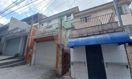 Sobrado , 2 dorimitórios, edicula, 1 vaga, Santa Terezinha