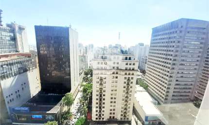 Conjunto comercial à venda 03 salas com 01 garagem  na  Av. Paulista - Edifício Winston Churchill
