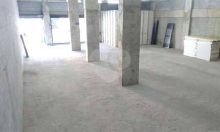 SALÃO COMERCIAL - 8 MINUTOS METRÔ PARADA INGLESA - 370m²
