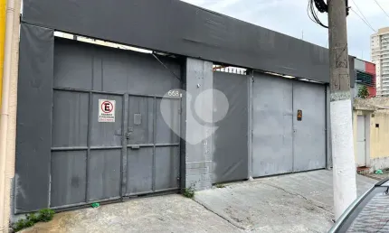 Casa comercial à venda na Rua Estevão Baião, 668, Campo Belo, São Paulo
