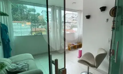 Imóvel no Mandaqui, próximo a Voluntários da Pátria e a avenida Santa Inês, com 2 dorms e vaga.