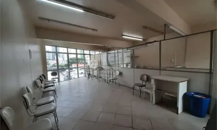 Casa comercial à venda na Rua Cardeal Arcoverde, 2338, Pinheiros, São Paulo
