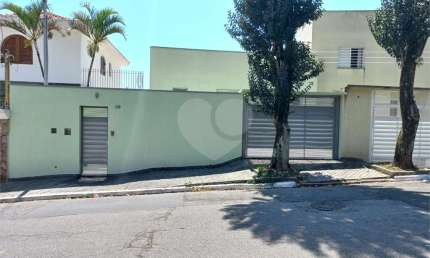 Mandaqui sobrado à venda em excelente localização com 3 quartos 1 suíte 2 vagas em Rua Larga e Tranquila!!!