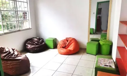 Sobrado comercial e ou residencial. 15 minutos a pé para o metrô