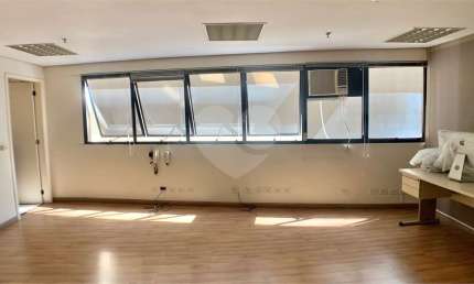 Sala comercial à venda na Rua Doutor Albuquerque Lins, 635, Higienópolis, São Paulo