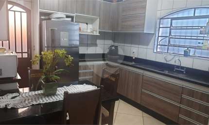 Casa com 3 quartos à venda na Rua Jean Castronis, 177, Tremembé, São Paulo