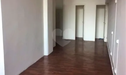 Ponto comercial à venda na Avenida Duque de Caxias, 121, Barra Funda, São Paulo