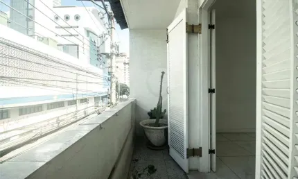 Sobreloja Comercial 105²  2 Salas 2 Banheiro Varanda PINHEIROS