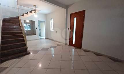 Sobrado para venda tem 165 metros quadrados com 3 quartos em Vila Medeiros - São Paulo - SP