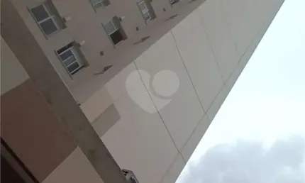 Não perca a oportunidade de me conhecer, vale a pena.