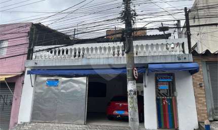 Sobrado residencial e comercial, com 3 vagas no Jardim Fontalis