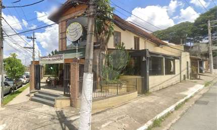 Restaurante Renomado e totalmente equipado em Excelente localização totalmente regularizado,