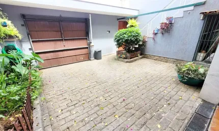 Sobrado para venda. 4 quartos (2 suítes), Quintal, edícula, 3 vagas. Parada Inglesa