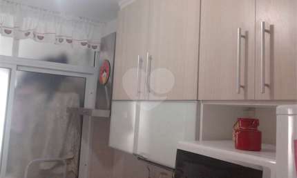 Apartamento com 63m², 3 dormitórios, 1 suíte,  banheiro social, 1 vaga e lazer completo-Vl.Guilherme