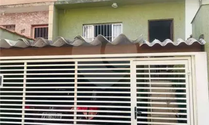 Casa a venda em 66 m2- 2 dormitórios em Vila Regente Feijó
