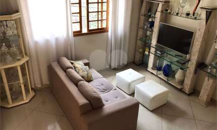 Casa com 4 quartos à venda na Rua Maria Curupaiti, 643, Vila Ester (Zona Norte), São Paulo