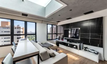 Cobertura Duplex - Morumbi - 1 Dormitório / Suíte - Piscina - 3 Vagas - Venda / Compra