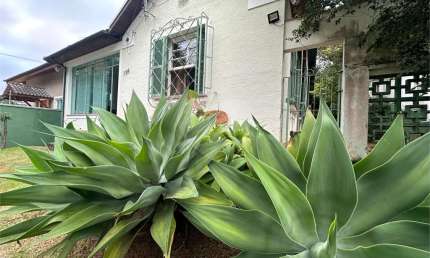 Casa terrea  2 dormitórios quintal com área gourmet - Tremembe - SP