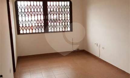 Venda de Sala Comercial na Avenida Coronel Sezefredo Fagundes
