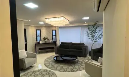 Apartamento na Rua Maria Curupaiti, Santana - 118m2- 3 Suites - 3 Vagas de Garagem  Determinadas