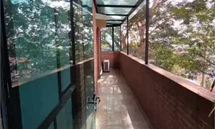 Apartamento em Perdizes 3 suítes, 4 vagas de garagem.
