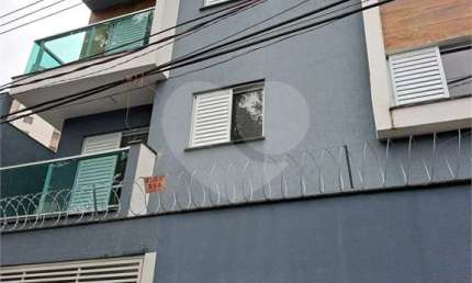 Condomínio fechado em prédio novo em excelente localização no Mandaqui