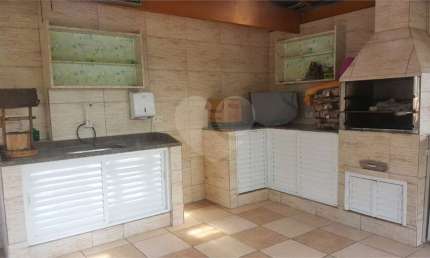 Casa térrea no Jardim Lallo - 3 dorm sendo 1 suíte, 2 vagas - Documentação ok