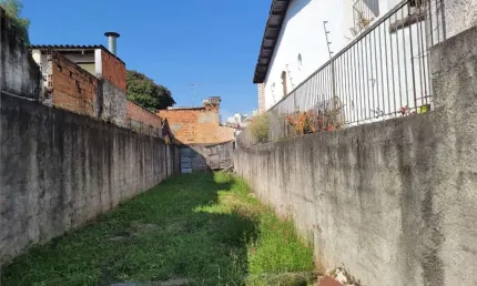 Terreno plano e limpo na Casa Verde com 161m2 de área total