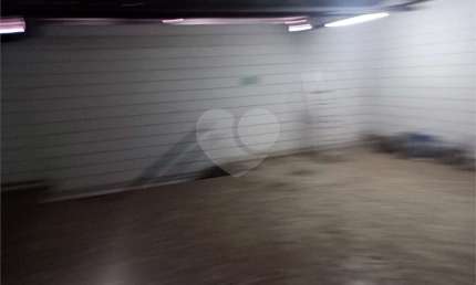 Galpão/Depósito/Armazém à Venda, 500m² - Rua Barra Funda - Sp