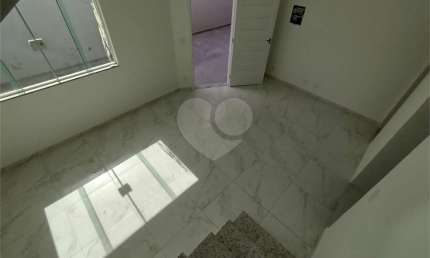 Condomínio novo no Jardim Santa Inês, Zona Norte de São Paulo