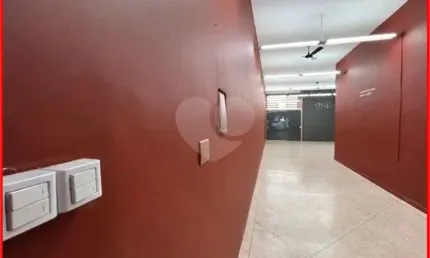 Ponto comercial à venda na Rua Martim Francisco, Santa Cecília, São Paulo