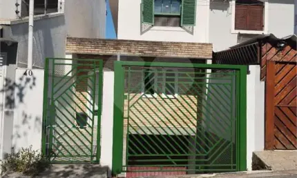 Casa com 3 quartos à venda na Rua Valter Eder, 40, Vila Irmãos Arnoni, São Paulo