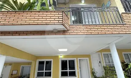 Excelente casa em condomínio fechado no Horto Florestal 3 suítes e 2 vagas