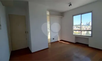 Apartamento à venda na Saúde, com 1 quarto e 1 vaga