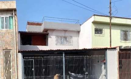 SOBRADO PÁRQUE BRISTOL COM 3 VAGAS / ESPAÇO GOURMET