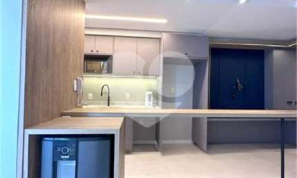 Apartamento na Barra Funda 2 dormitorios sendo 1 suite e 1 Vaga de Garagem