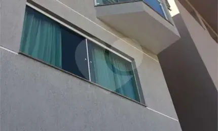 Sobrado em condomínio fechado na Vila Guilherme com 174m²,2 suítes e 2 vagas