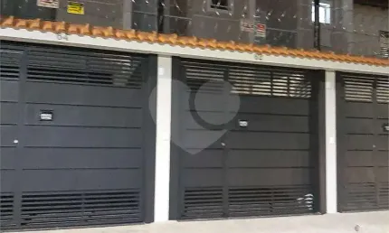 Casa com 3 quartos à venda na Rua Eugênia Bresser, 64, Jaçanã, São Paulo