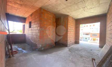 Apartamentos com Vaga, Quintal ou Sacada, a 700m da Av. Luiz Dumont Villares!