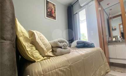 Apartamento à venda, em Santa Terezinha, com 60m², 2 quartos, 1 suíte, lazer, 1 vaga de garagem.