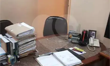 Conjunto Comercial 08 Salas para Alugar - a 150 metros do Metrô