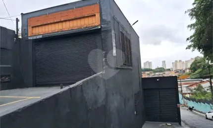 Oportunidade excelente predio comercial ou Salão comercial na Avenida Santa Ines