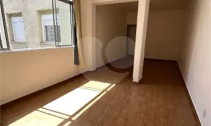 Apartamento com 2 quartos à venda na Rua Oliveira Peixoto, 43, Aclimação, São Paulo